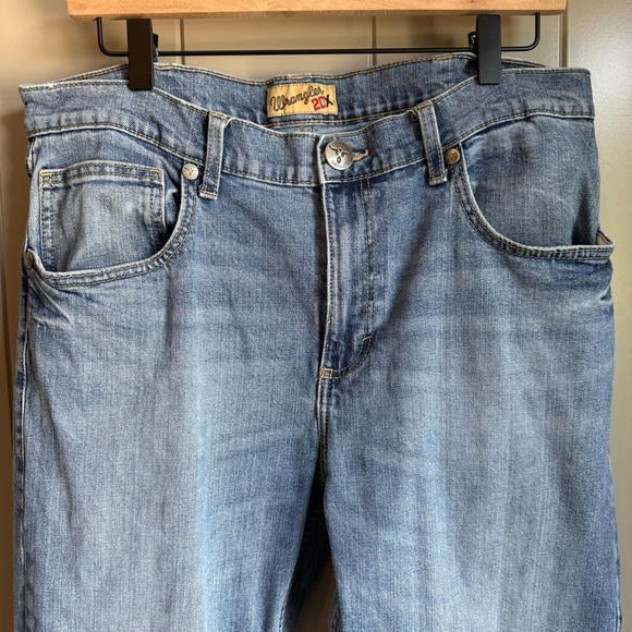 Wrangler 20X Style 42 Vintage Boot Jeans Men's Blue Denim Western Cowboy - Picture 4 of 11